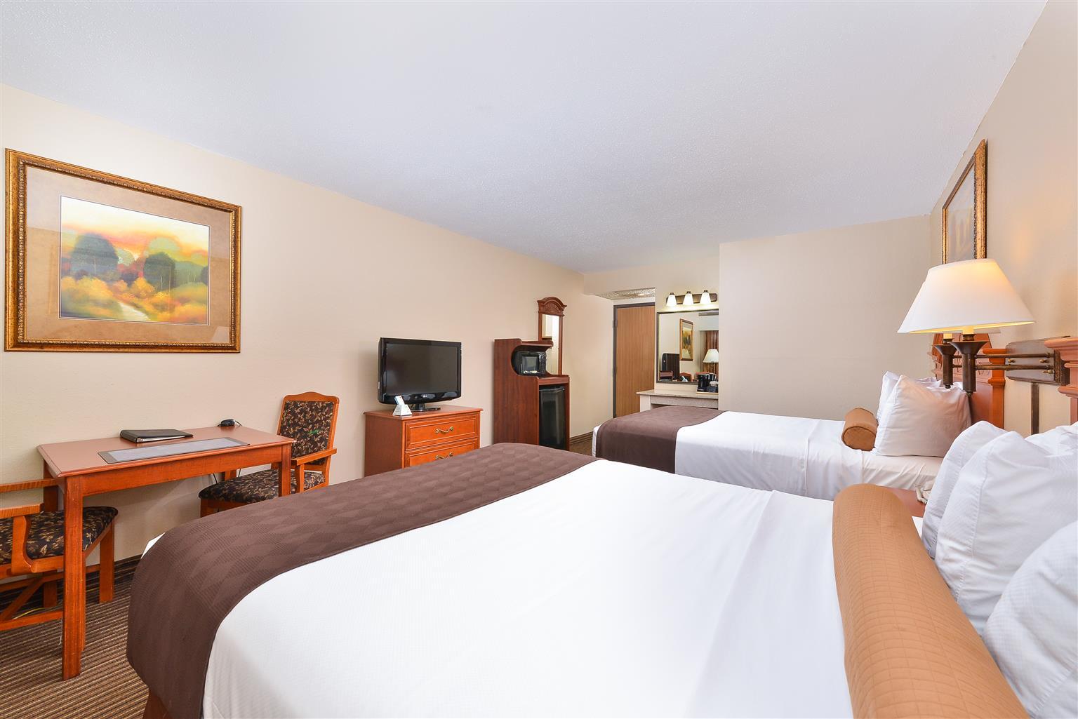 Hotel Revel Minot Exterior foto